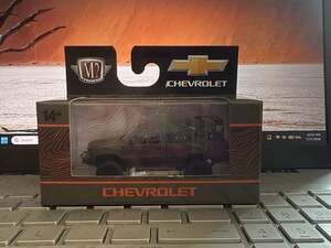 M2 Machines 1993 Chevrolet Silverado 1500 4x4 Diecast Truck Item #32500